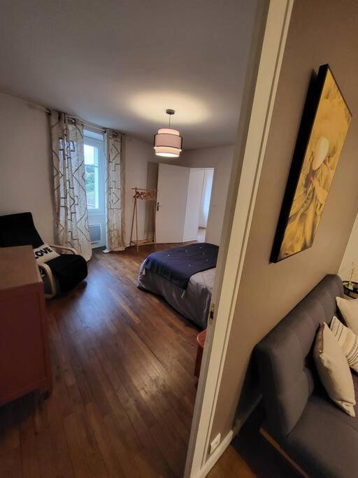 Le P'Tit Nid Apartment Parthenay Exterior photo